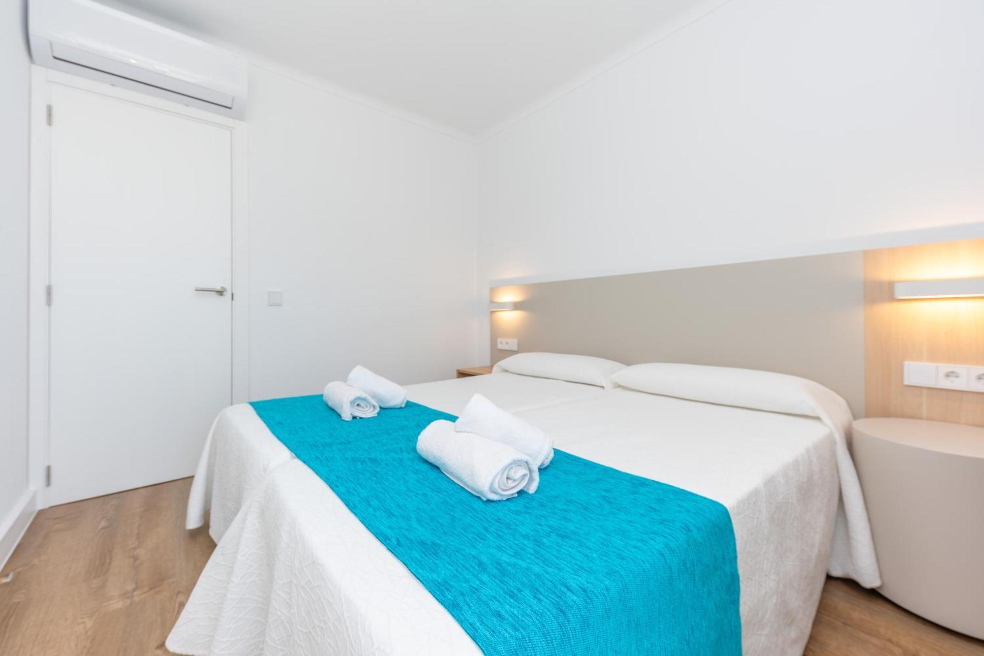 Apartamentos Massanet Canyamel  Bagian luar foto